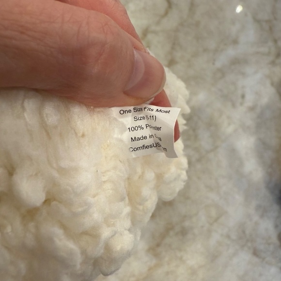 Comfies Slip On Boxer Print House Slippers; Blue; One Size Fits Most (5-11) - Picture 5 of 5